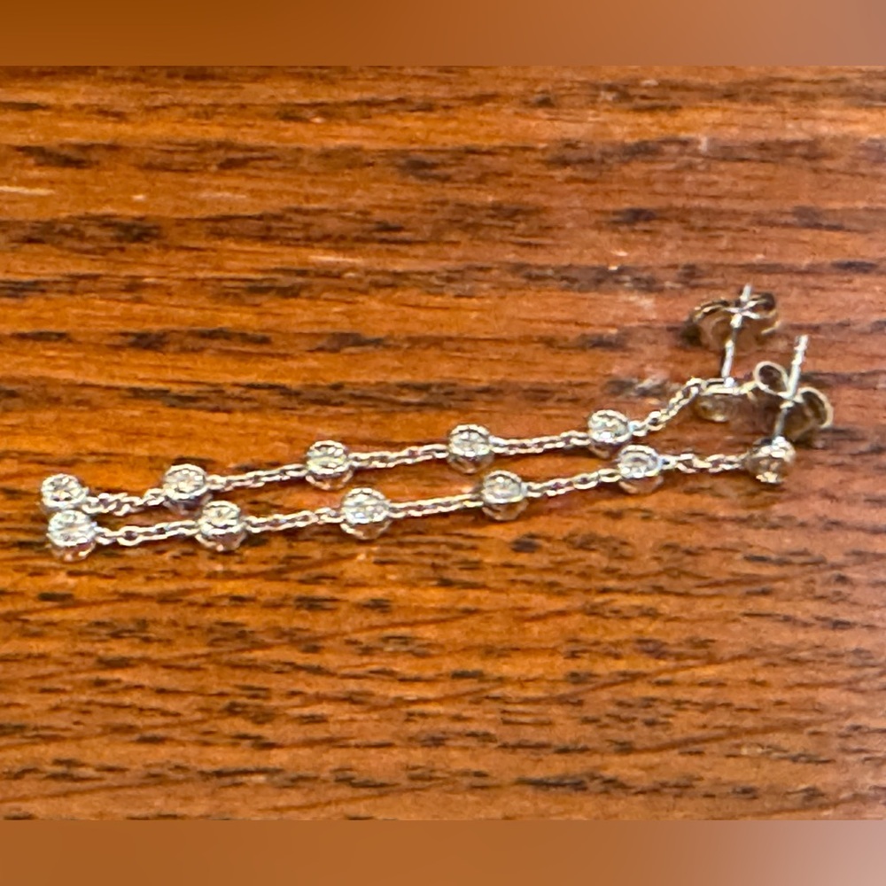 Sterling Silver with natural 1/10 CTTW diamonds dangle Earrings